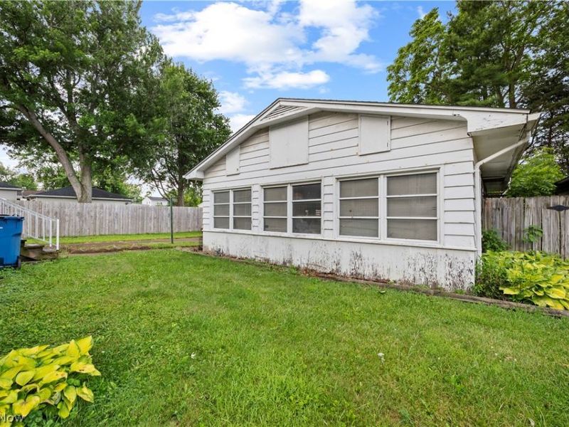 406 Root Road, Lorain, OH 44052 Photo 38