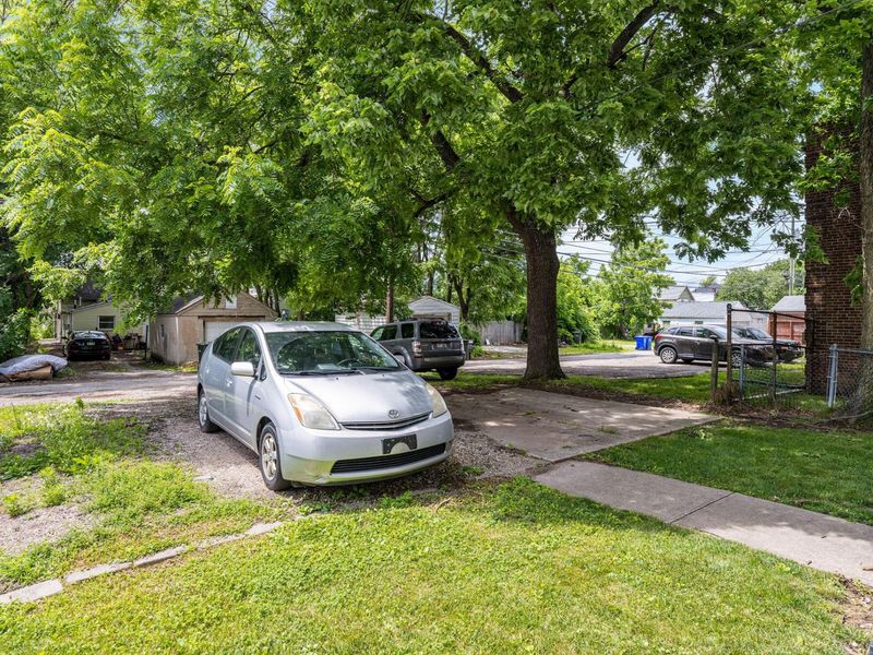 2513-2515 Indianola Avenue, Columbus, OH 43202 Photo 30