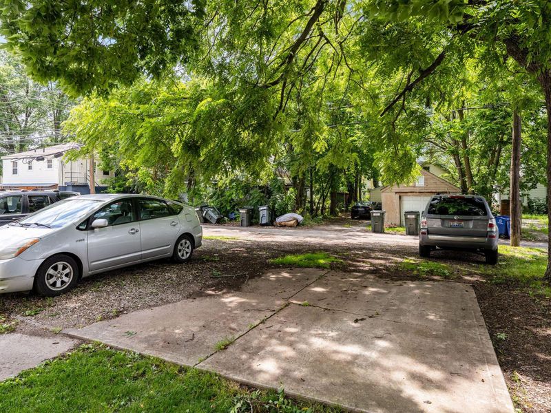 2513-2515 Indianola Avenue, Columbus, OH 43202 Photo 31
