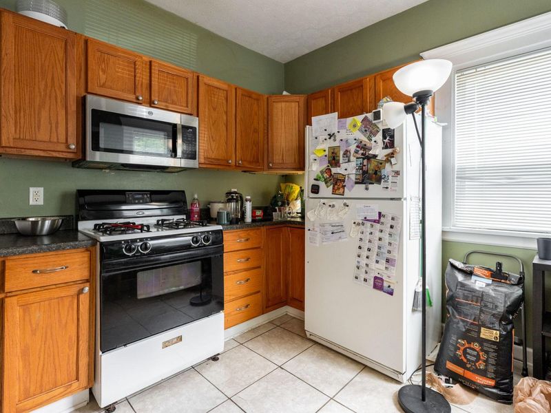 2513-2515 Indianola Avenue, Columbus, OH 43202 Photo 8