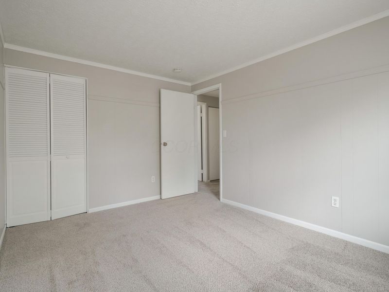 3736 Dolomite Drive , Columbus, OH 43230 Photo 20