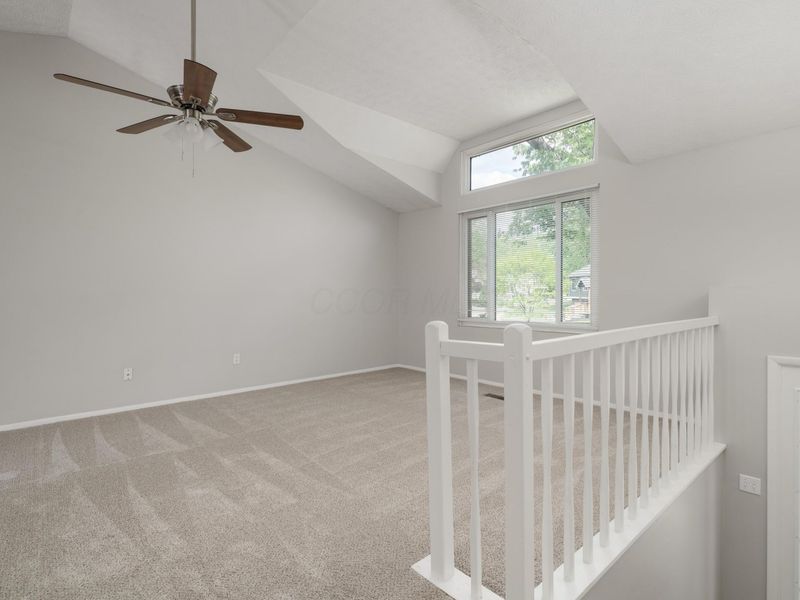 3736 Dolomite Drive , Columbus, OH 43230 Photo 4