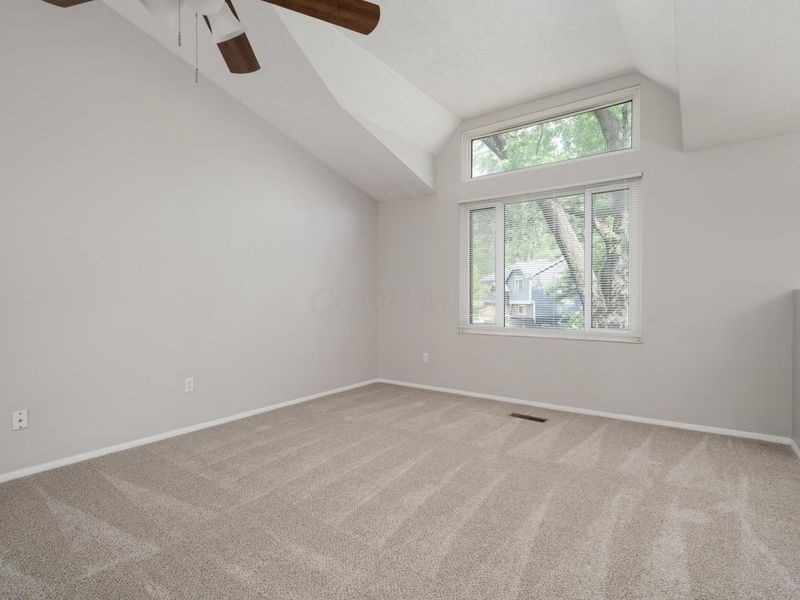 3736 Dolomite Drive , Columbus, OH 43230 Photo 5