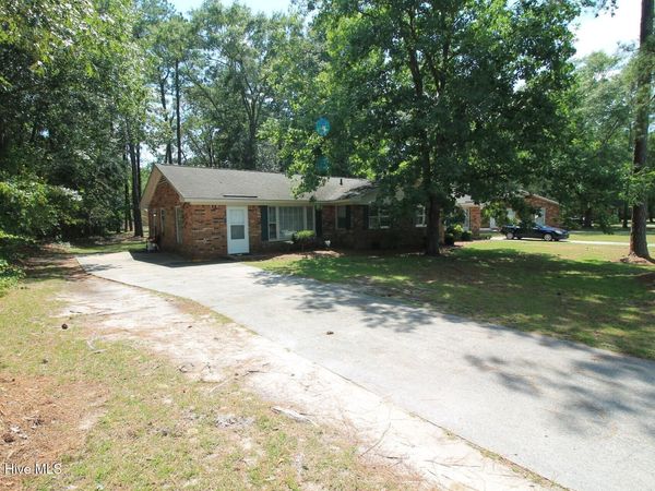 6000 River Road , Unit 1, Washington, NC 27889