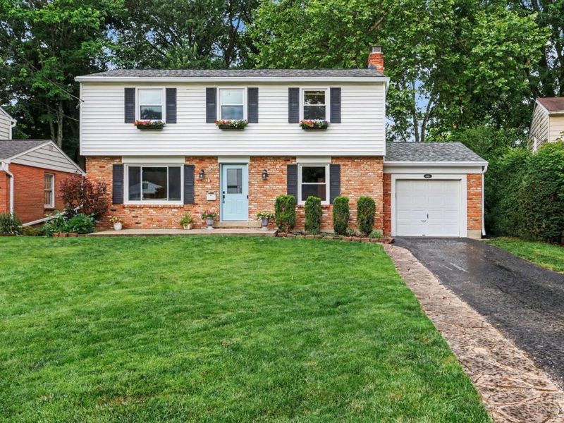 1485 Larry Joe Drive, Anderson Twp, OH 45230 Photo 2