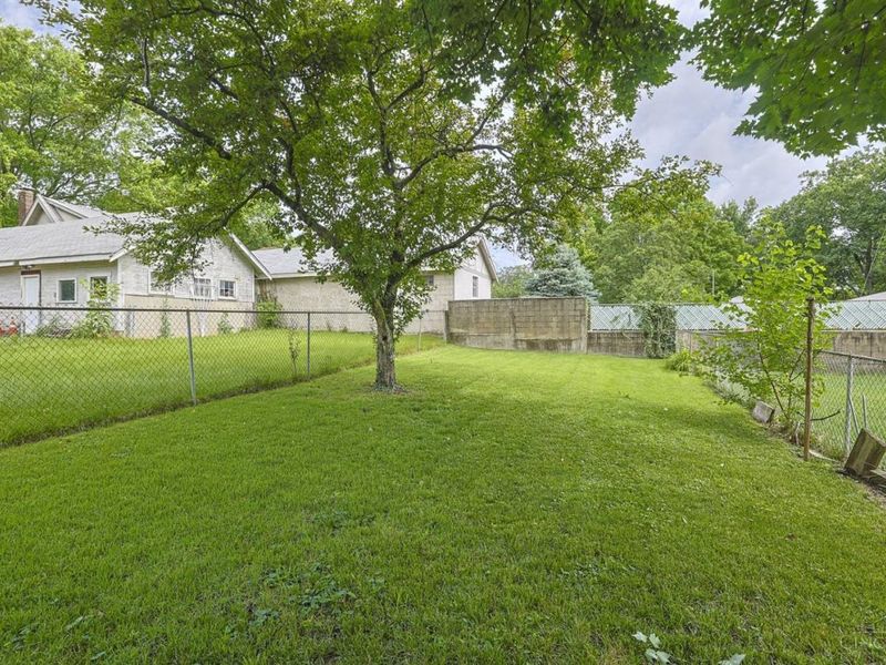 708 E Ross Avenue, Saint Bernard, OH 45217 Photo 35