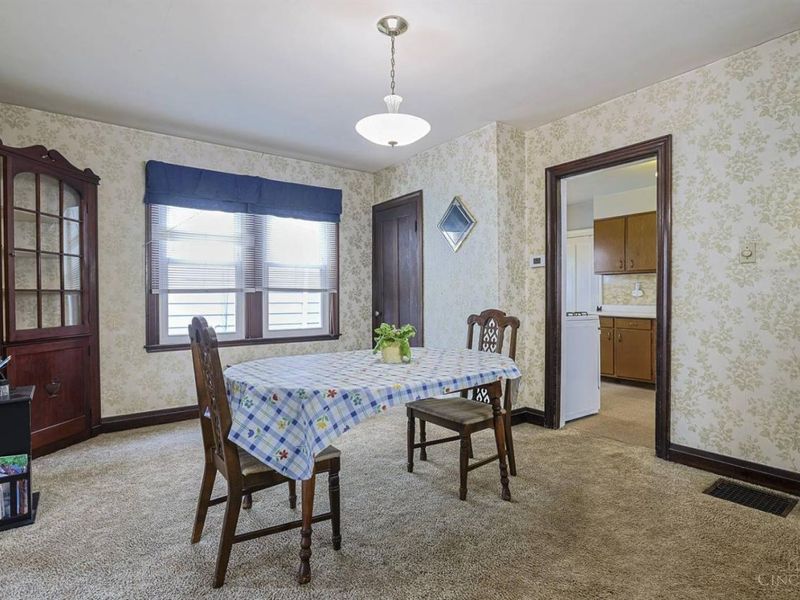 708 E Ross Avenue, Saint Bernard, OH 45217 Photo 9