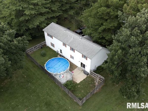 474 S PINE Street, Breese, IL 62330