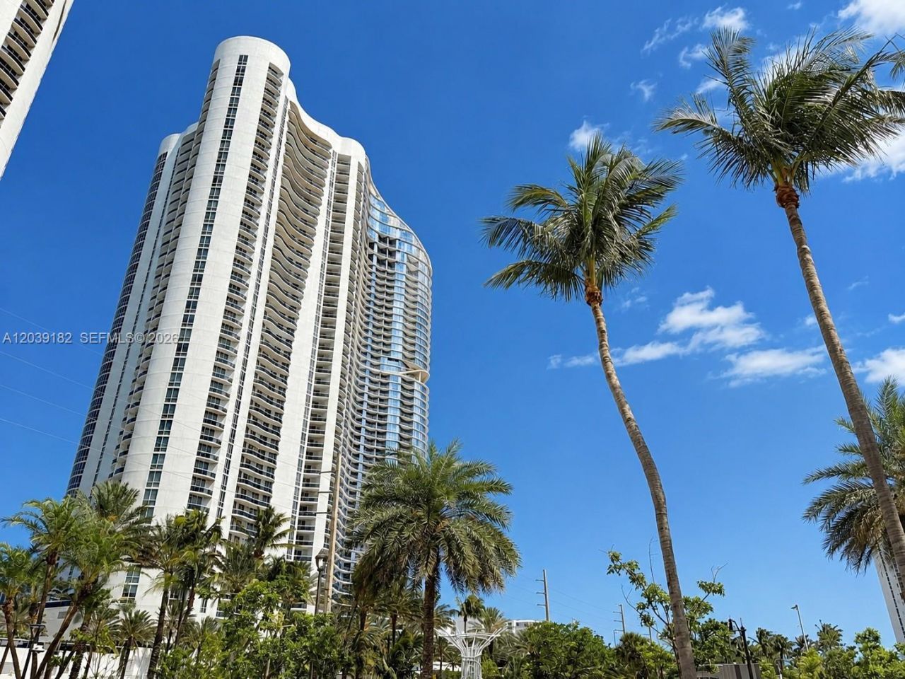 15811 Collins Ave , Unit 701, Sunny Isles Beach, FL 33160 Photo