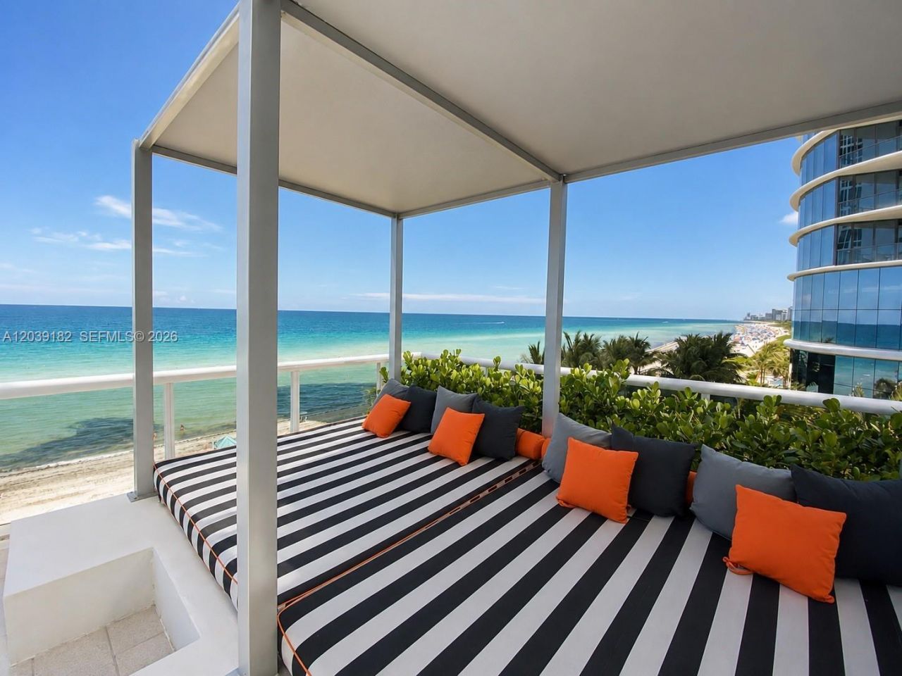 15811 Collins Ave , Unit 701, Sunny Isles Beach, FL 33160 Photo