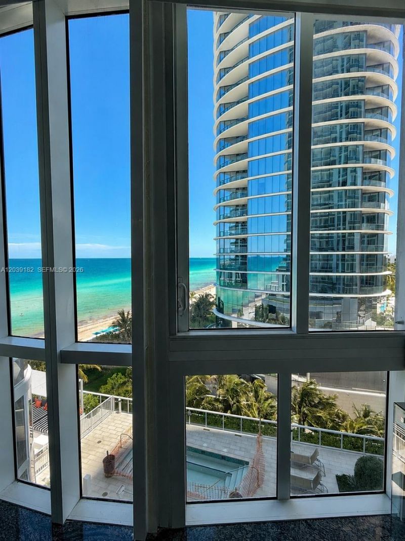 15811 Collins Ave , Unit 701, Sunny Isles Beach, FL 33160 Photo
