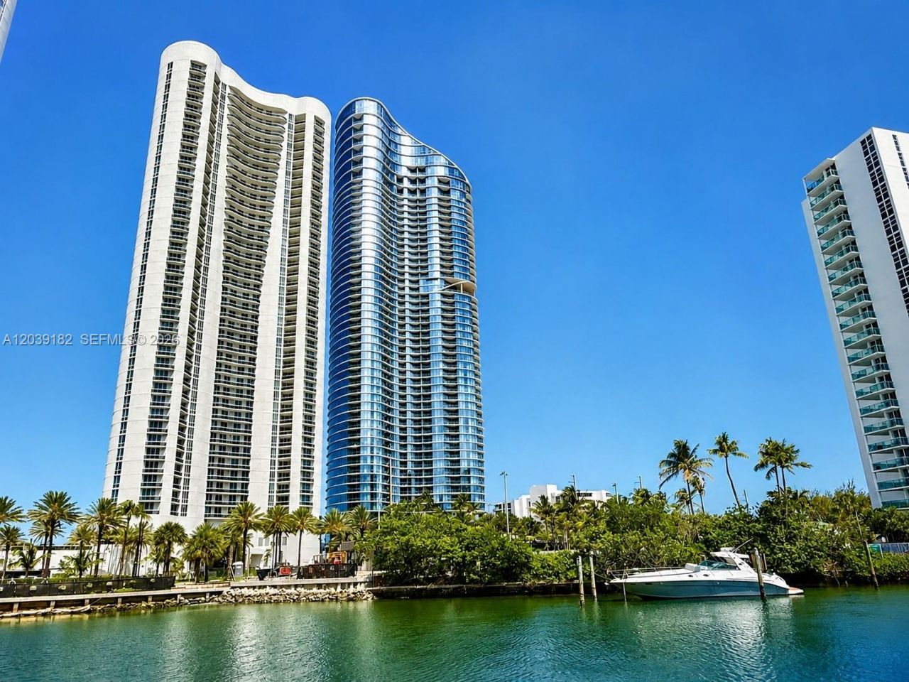 15811 Collins Ave , Unit 701, Sunny Isles Beach, FL 33160 Photo