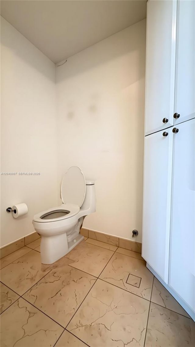 19400 Turnberry Way, Unit 1131, Aventura, FL 33180 Photo