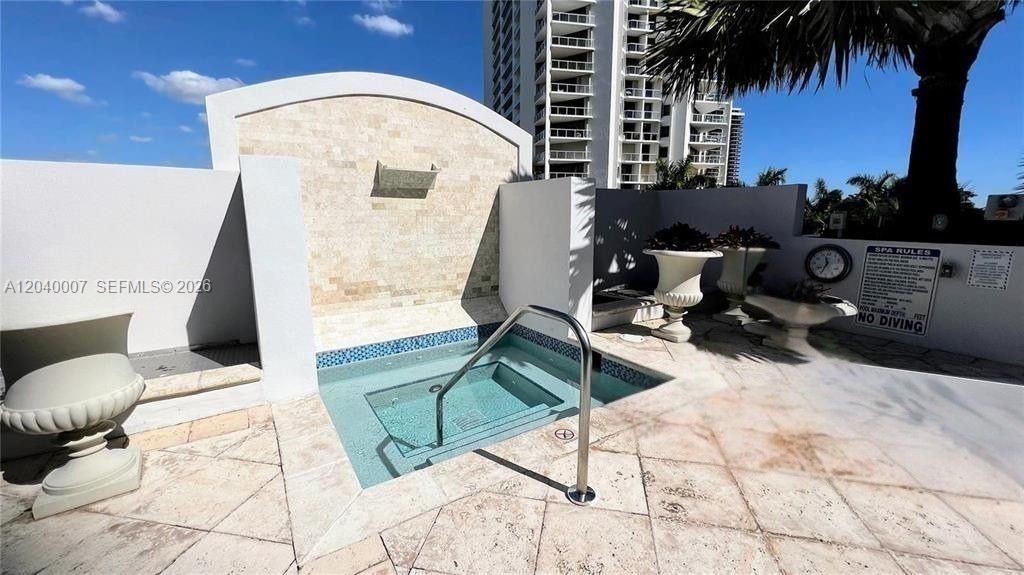 19400 Turnberry Way, Unit 1131, Aventura, FL 33180 Photo