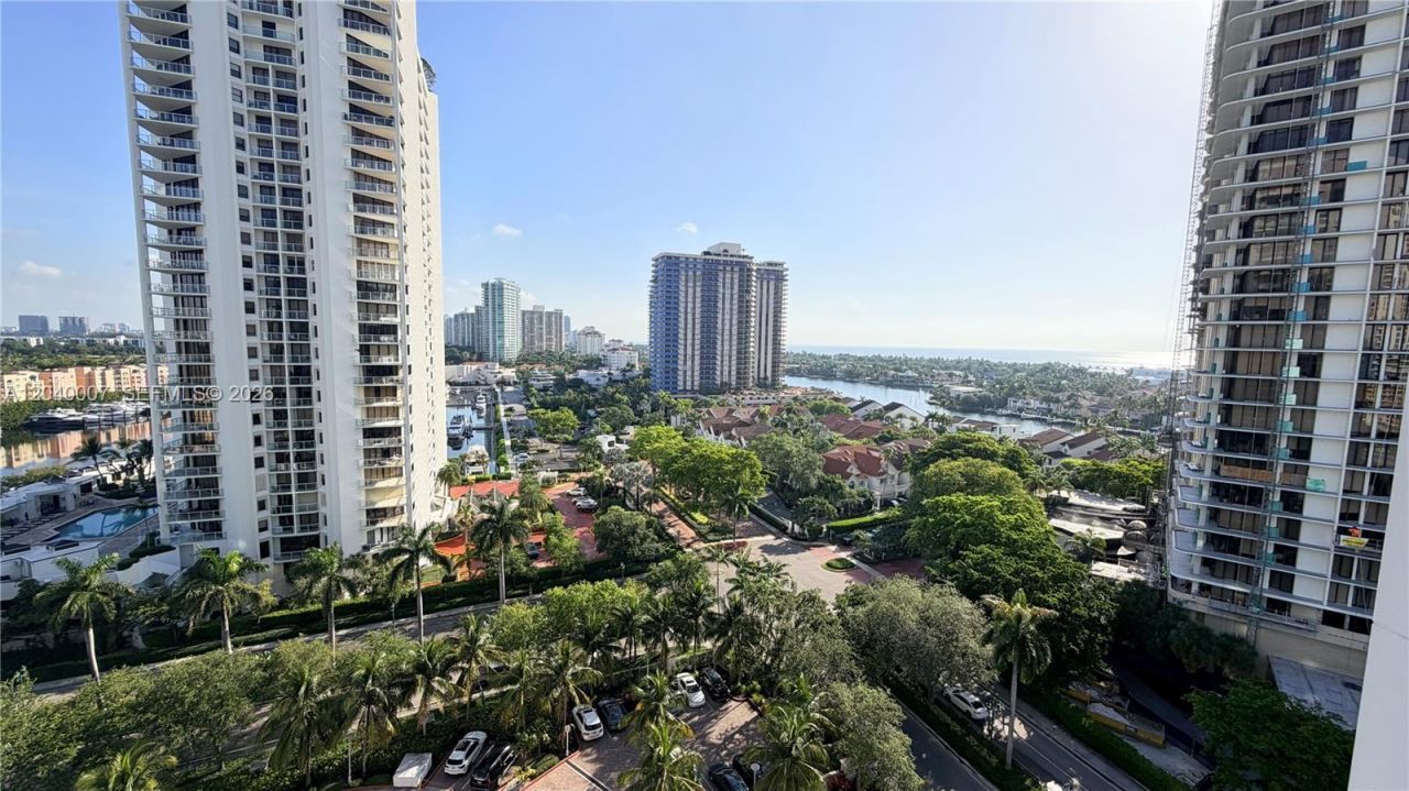 19400 Turnberry Way, Unit 1131, Aventura, FL 33180 Photo