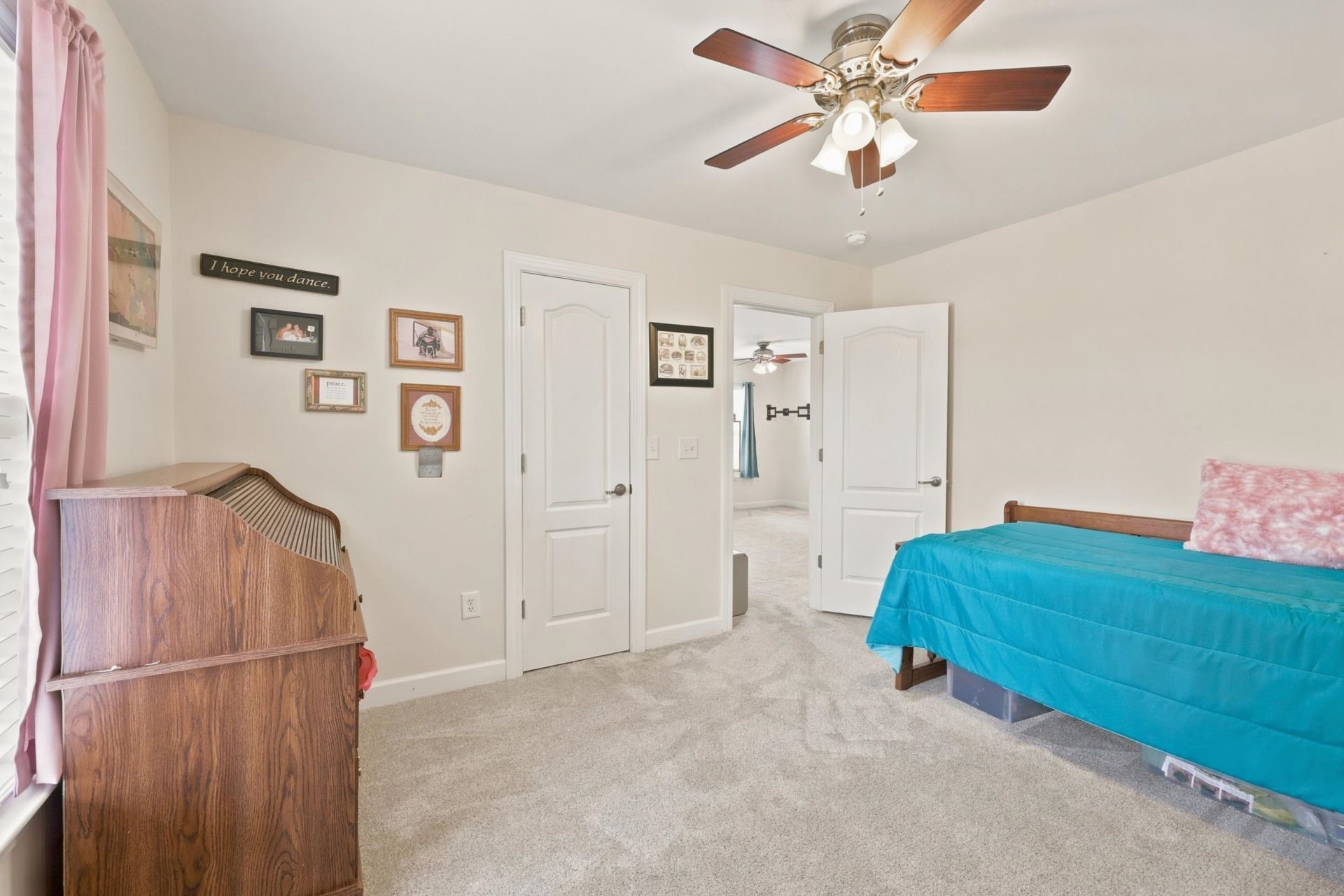 148 Glenmoor Dr. Photo 20