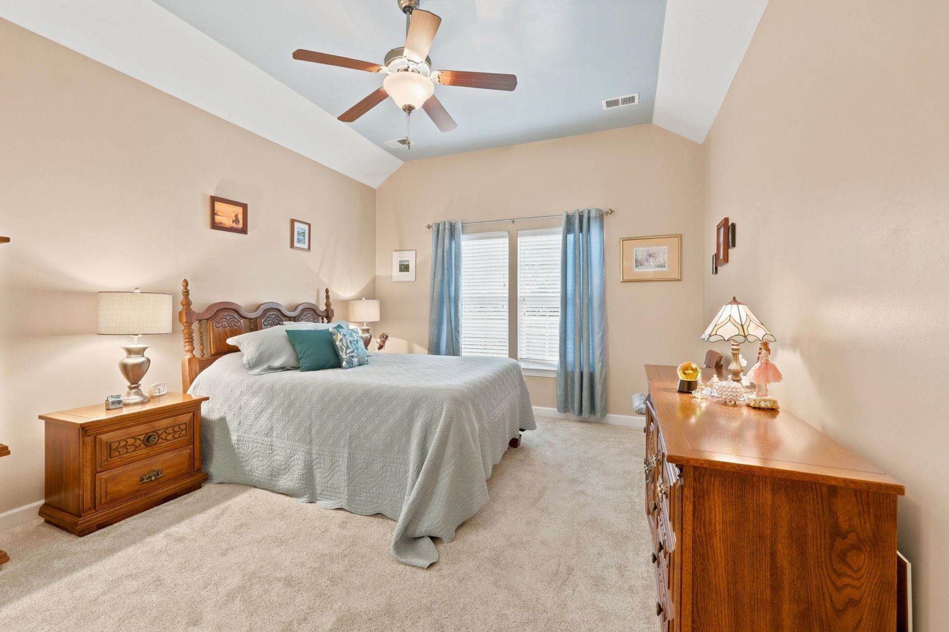 148 Glenmoor Dr. Photo 24