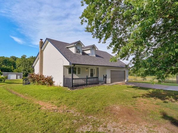 532 Charles Road , Billings, MO 65610