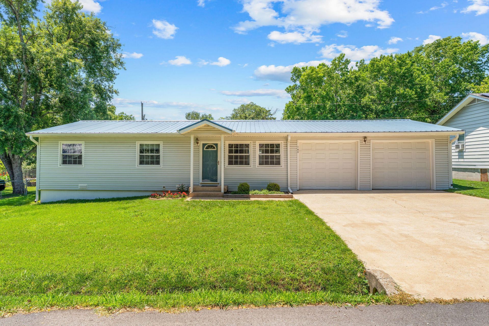 160 South Street, Hollister, MO 65672 Main Photo