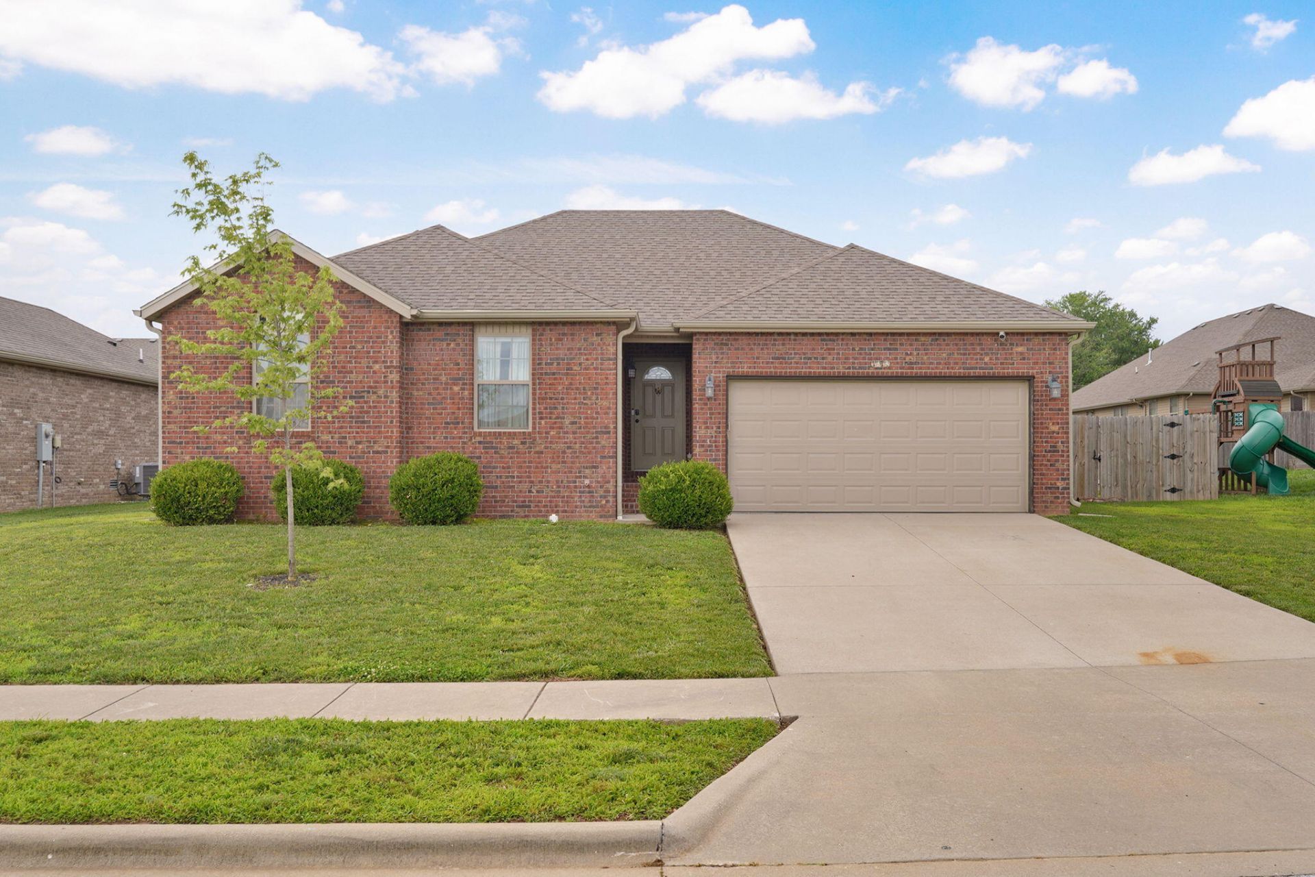 1313 S Lorraine Avenue, Republic, MO 65738 Main Photo