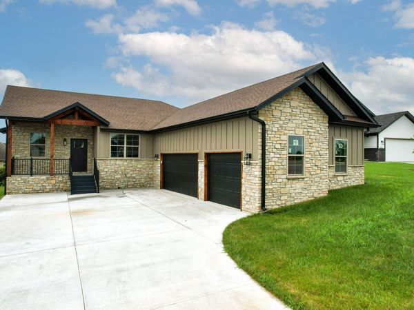 2214 W Braxton Court , Ozark, MO 65721