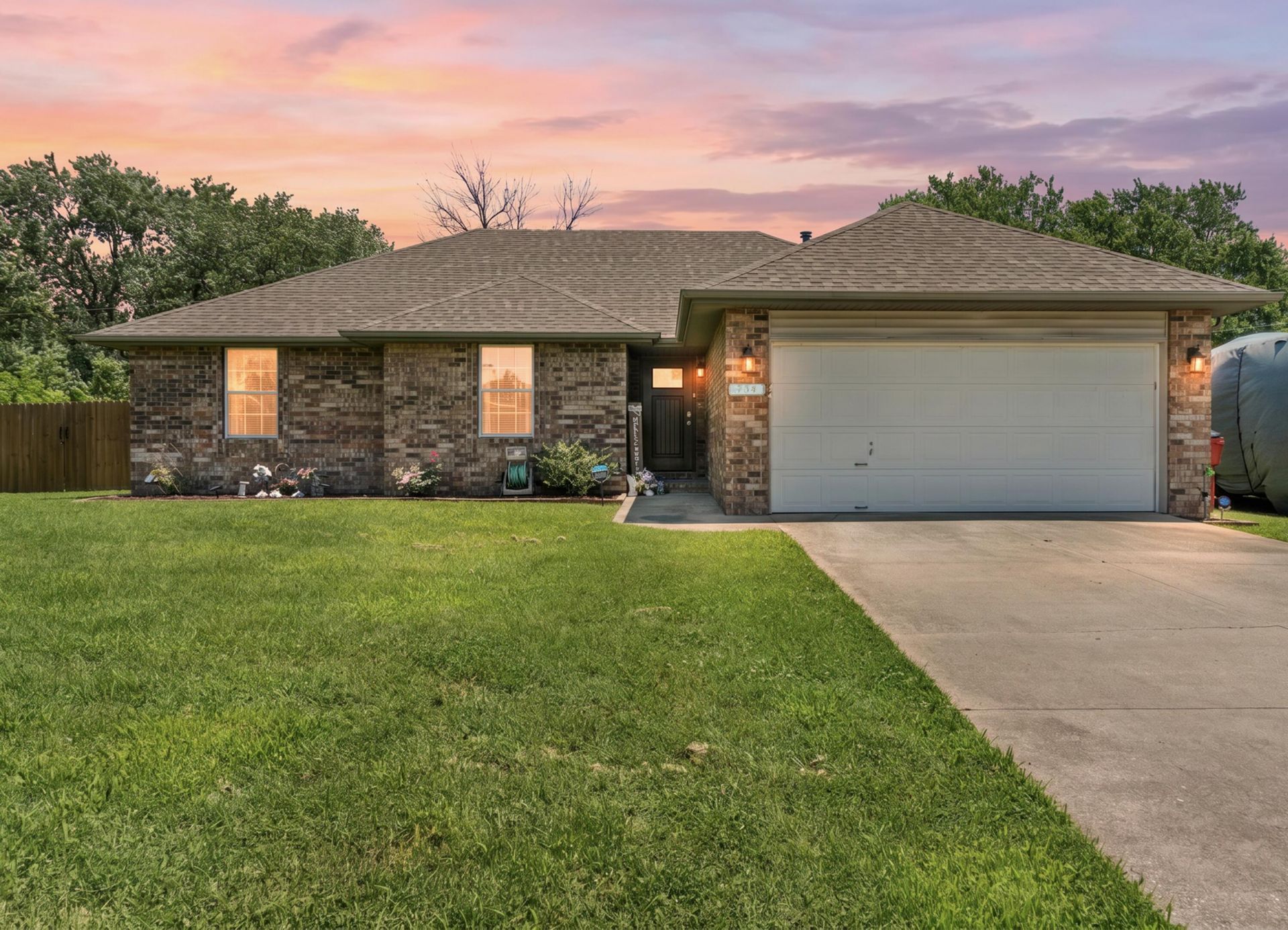 704 S State Highway Ab, Willard, MO 65781 Main Photo