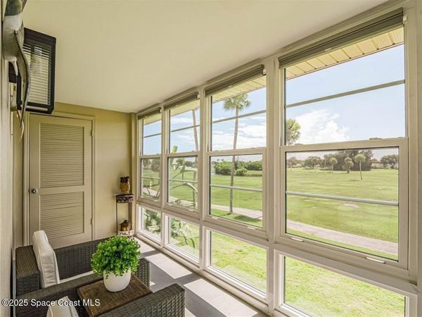 55 Woodland Drive, Unit 206, Vero Beach, FL 32962