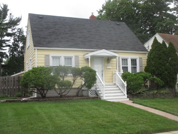 8322 White Oak Avenue , Munster, IN 46321