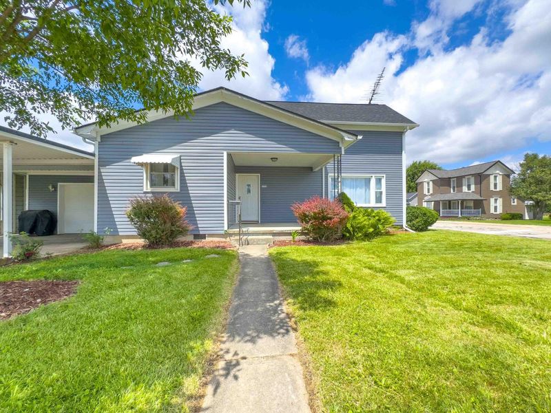 209 Fairview Street, Jackson Center, OH 45334 Photo 2