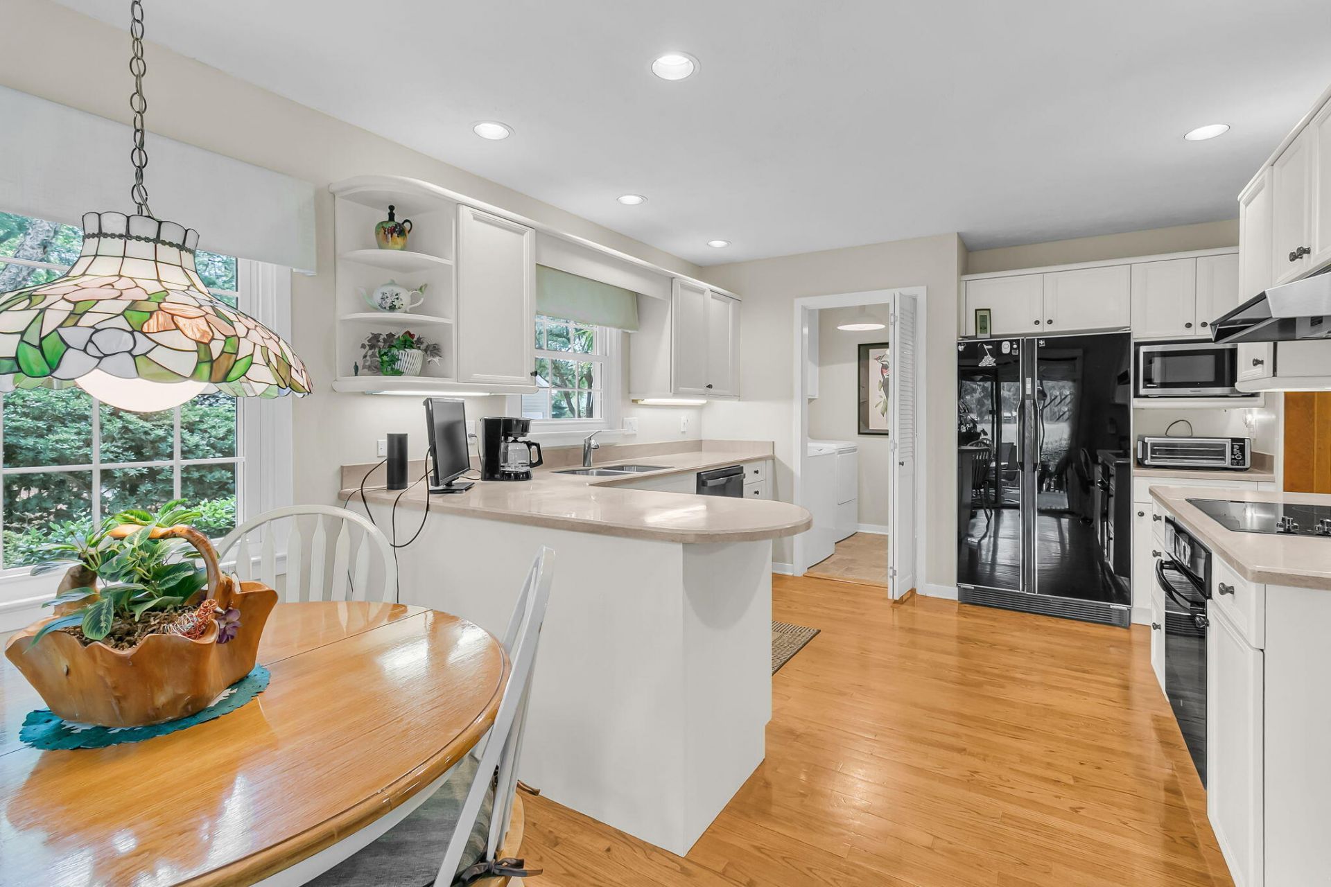 910 Harvest Way Photo 8
