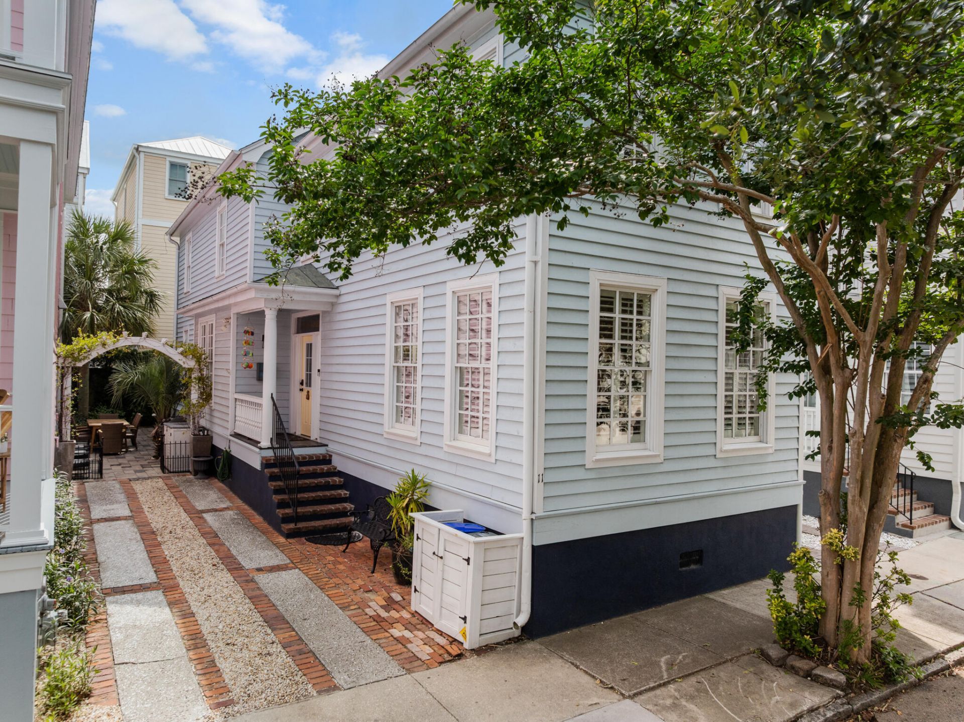 11 Felix Street Photo 1