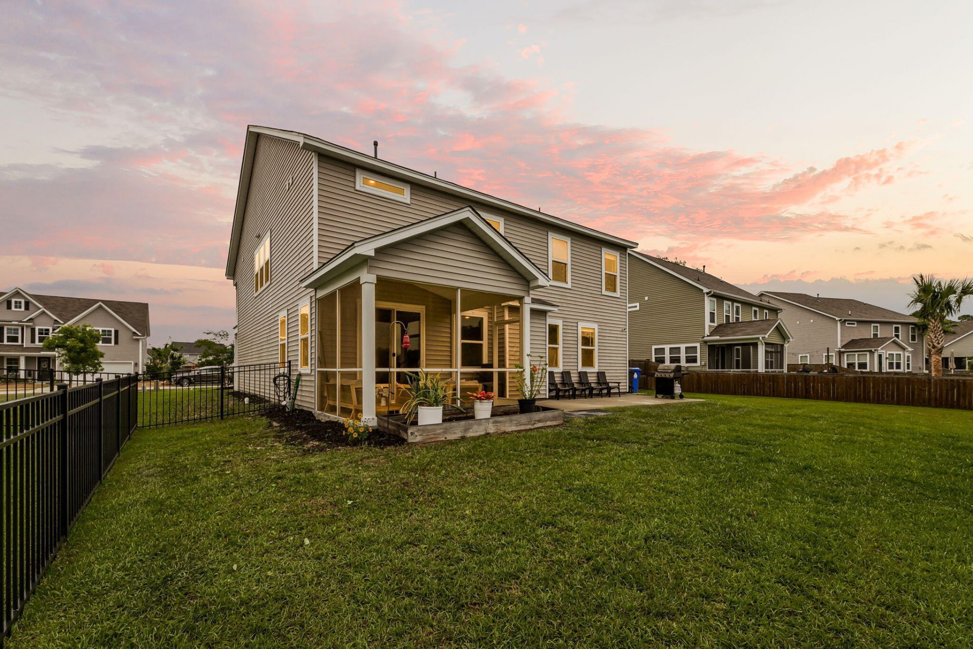 2721 Harmony Lake Drive Photo 42
