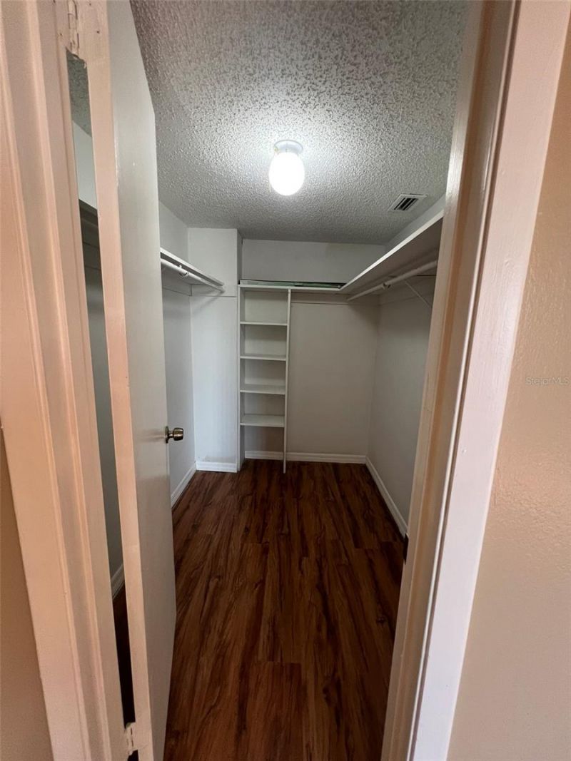 618 Orange Drive , Unit 212, Altamonte Springs, FL 32701 Photo