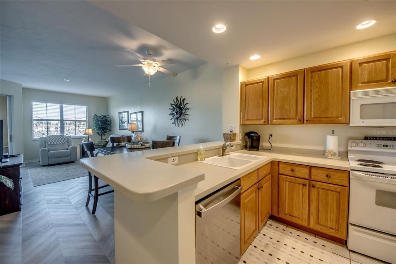 2090 Matecumbe Key Road, Unit 1202, Punta Gorda, FL 33955 Photo