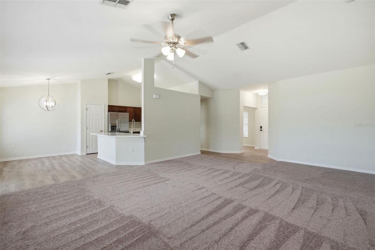 6385 India Drive, Spring Hill, FL 34608 Photo