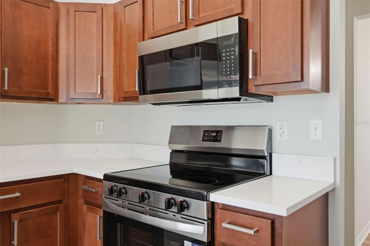 6385 India Drive, Spring Hill, FL 34608 Photo