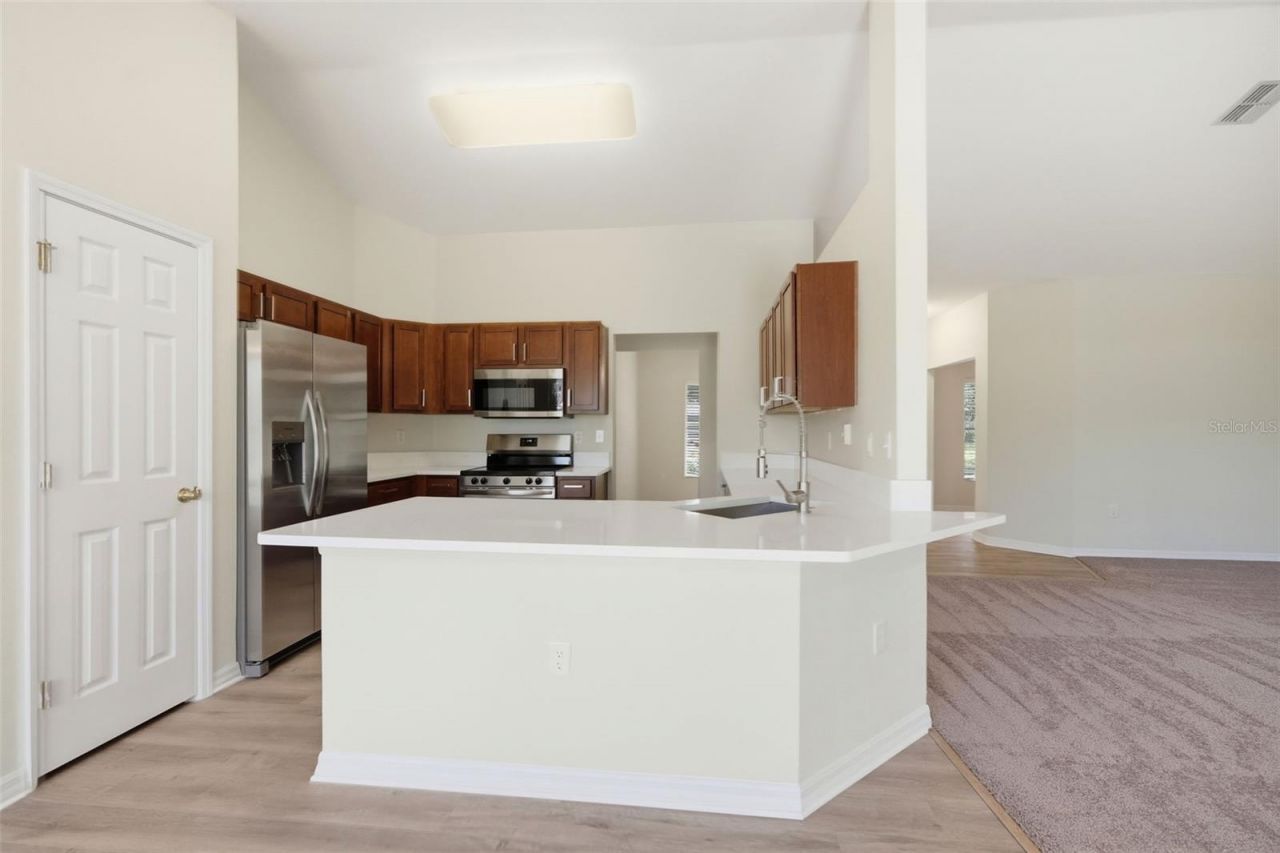 6385 India Drive, Spring Hill, FL 34608 Photo