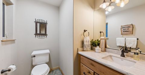 1195 Sequoia Avenue, Tahoe City, CA 96145 Photo