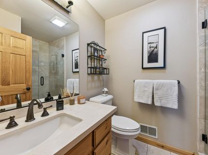 1195 Sequoia Avenue, Tahoe City, CA 96145 Photo