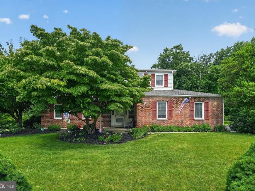 3025 Green Ridge Drive, East Norriton, PA 19403 Main Photo