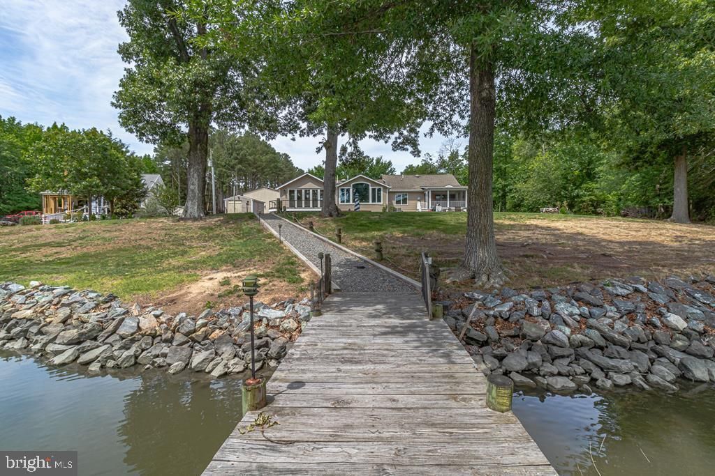 47 Edgewater Drive, Heathsville, VA 22473 Main Photo