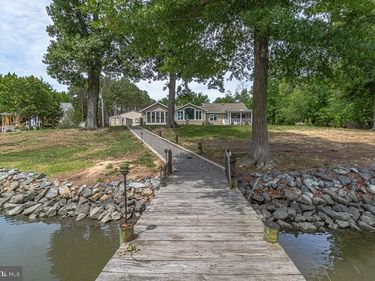 47 EDGEWATER DRIVE, HEATHSVILLE, VA 22473