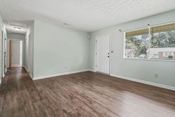 5039 Watergate Dr. photo 4