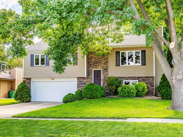 1201 SE Michael Drive, Ankeny, IA 50021