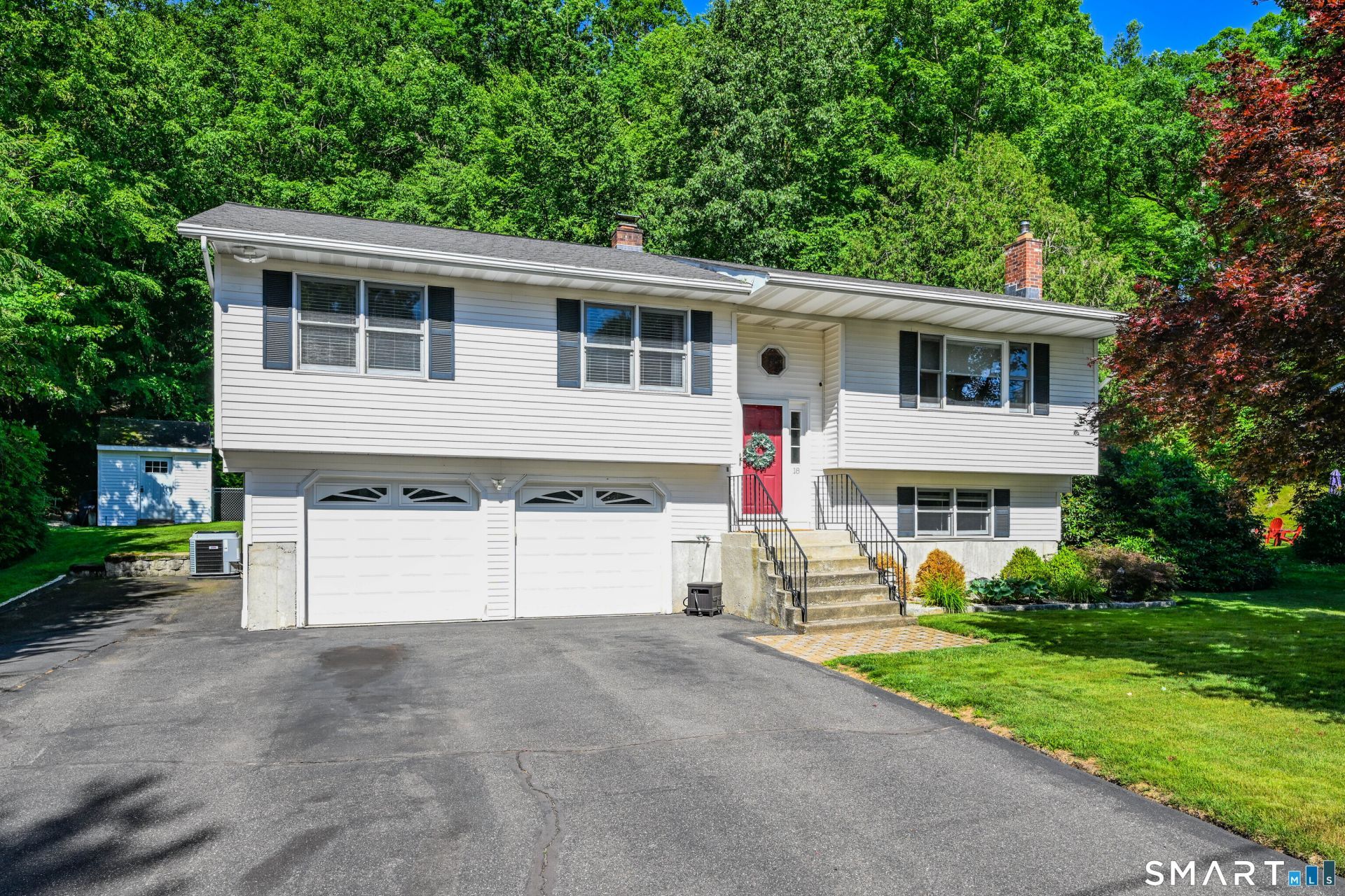 18 Badger, Wolcott, CT 06716 Main Photo