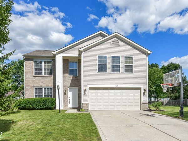 11947 Princewood Drive , Fishers, IN 46037