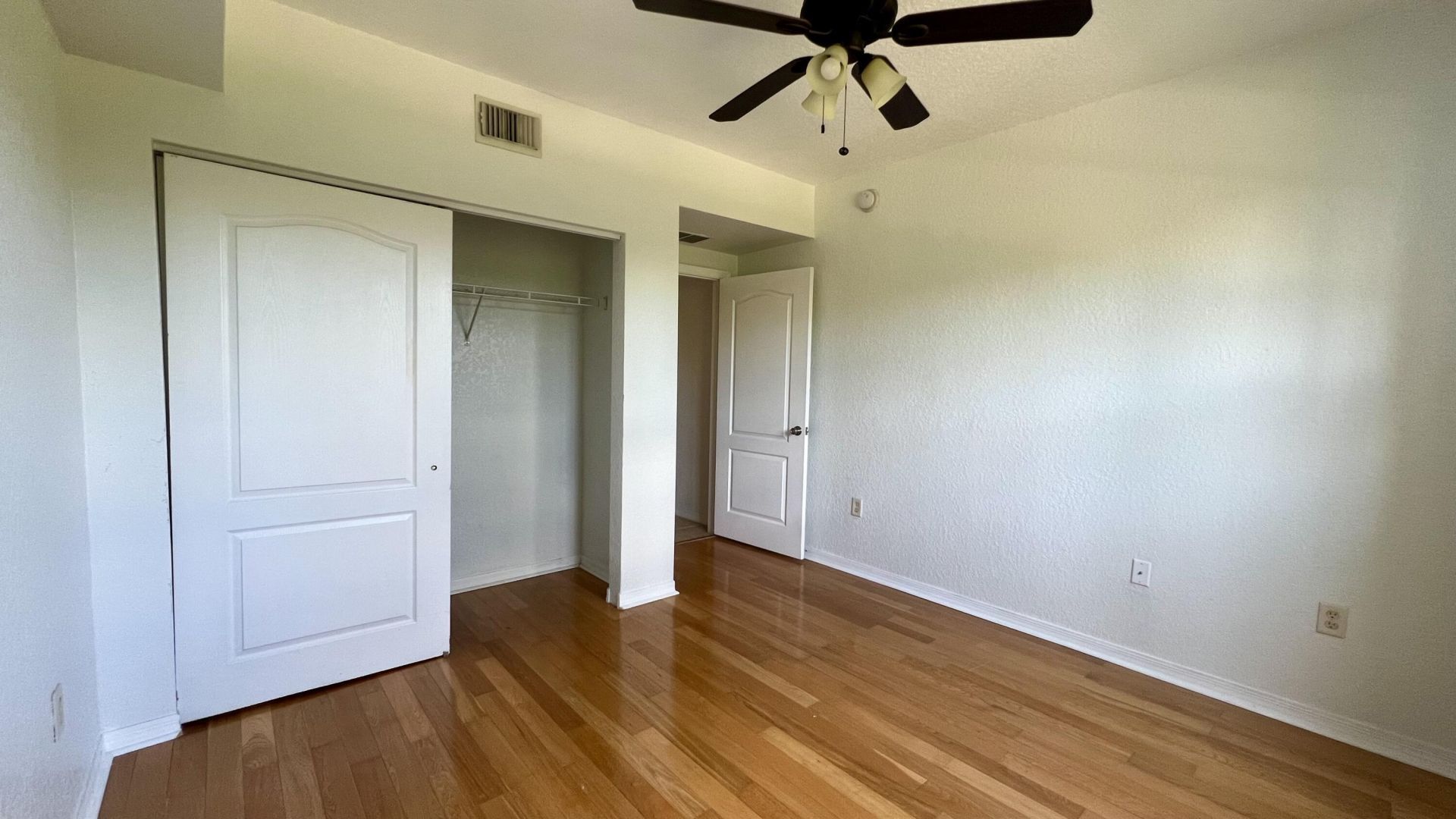 136 SW Peacock Boulevard, Unit 19-104, Port Saint Lucie, FL 34986 Photo
