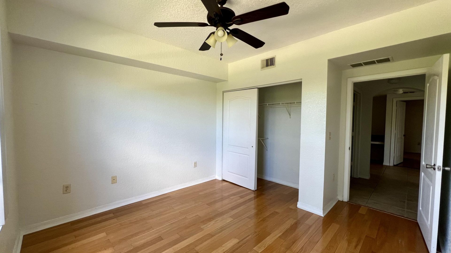 136 SW Peacock Boulevard, Unit 19-104, Port Saint Lucie, FL 34986 Photo