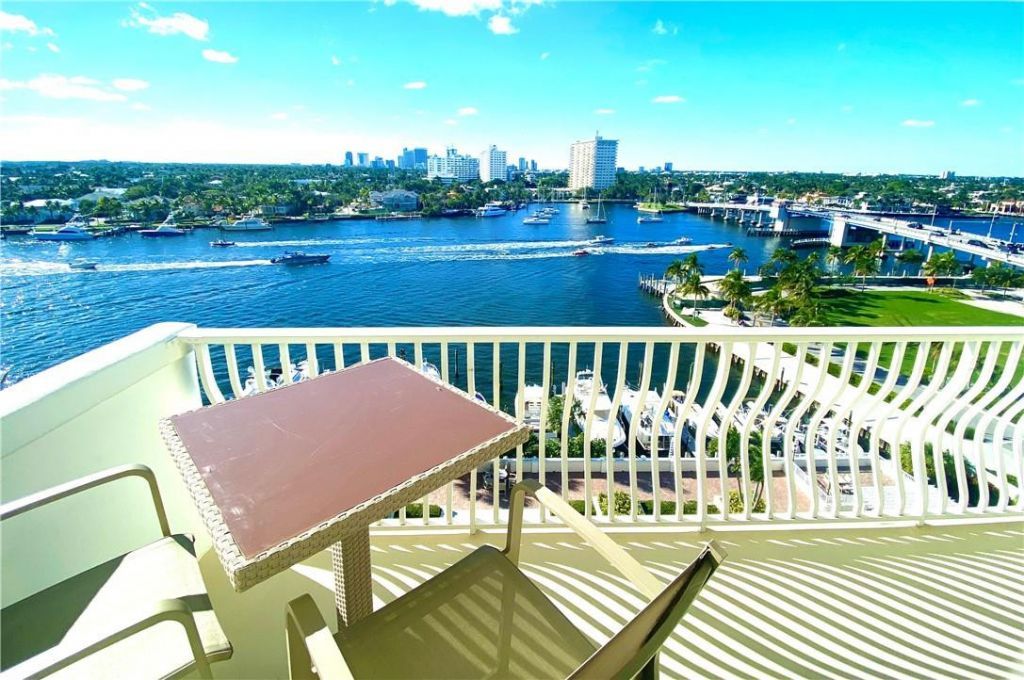 1 Las Olas Circle, Unit 905, Fort Lauderdale, FL 33316 Photo