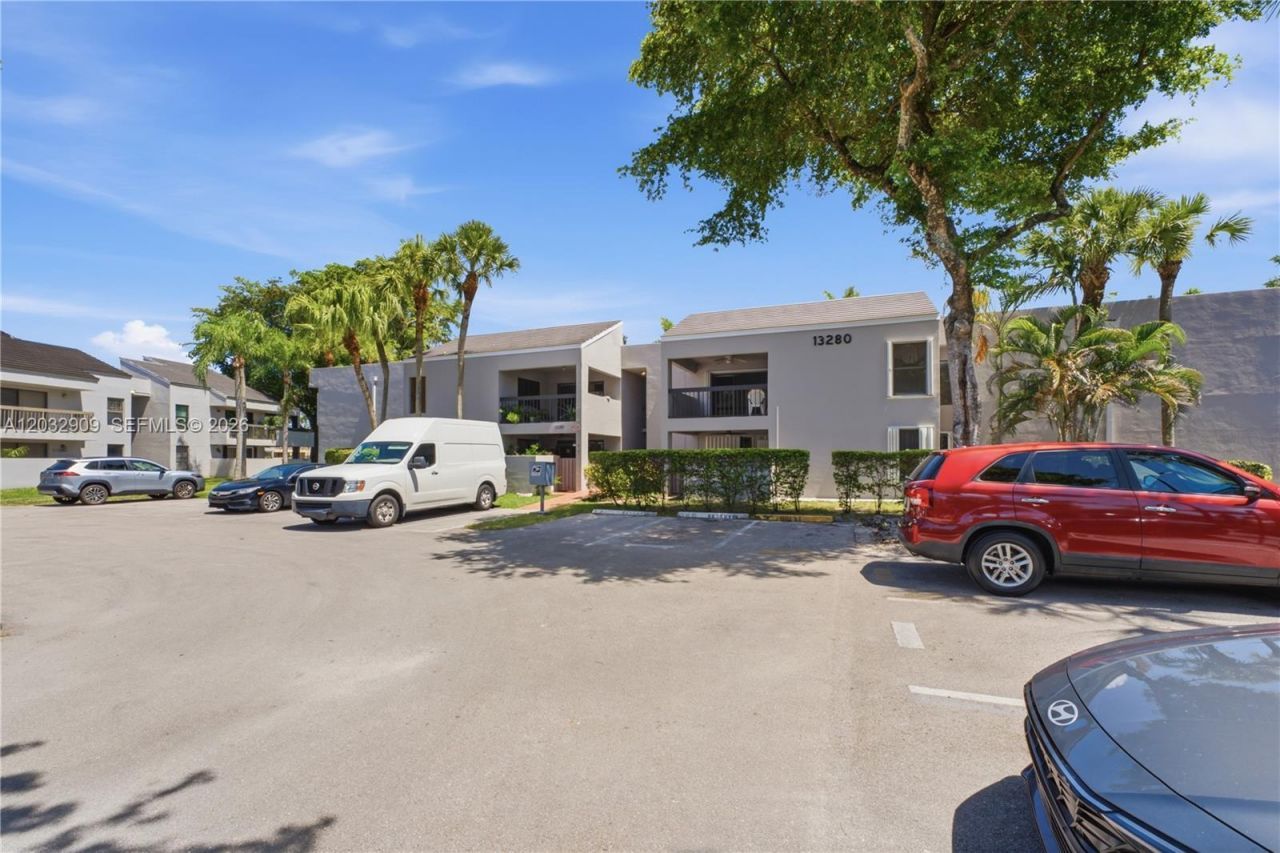 13280 SW 88th Ln, Unit 103B, Miami, FL 33186 Photo